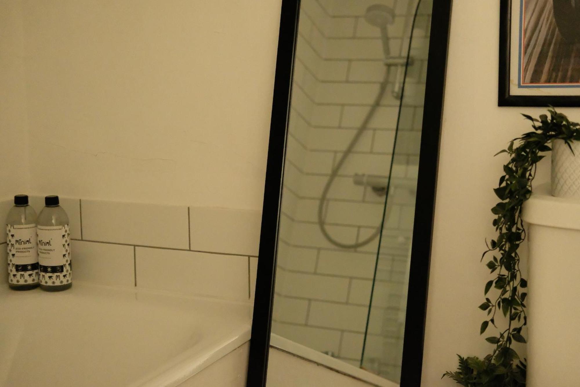 Spacious City Centre Apartment باث المظهر الخارجي الصورة